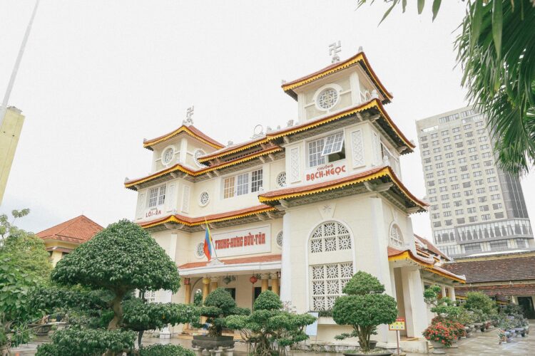 Trung Hưng Bửu Tòa