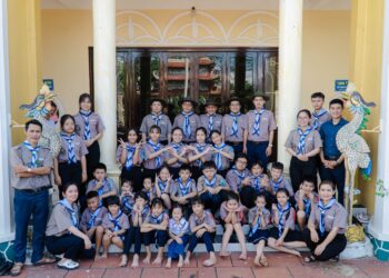 BAN PHỤ TRÁCH CÓ CHUYẾN THĂM ĐẾN HỌ ĐẠO/GĐHĐ QUẢNG HOÀ, TỪ QUANG