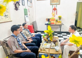 BAN PHỤ TRÁCH GĐHĐ THĂM VÀ CHÚC TẾT QUÝ CHỨC SẮC HỘI THÁNH, QUÝ CỰU HUYNH TRƯỞNG HƯNG ĐẠO