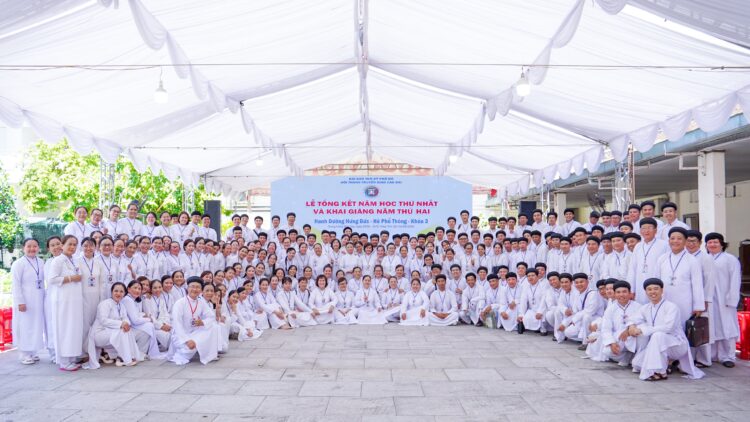 HẠNH ĐƯỜNG HƯNG ĐỨC, HỆ PHỔ THÔNG KHÓA 3 TỔ CHỨC KIỂM TRA HỌC KỲ 2 NĂM THỨ NHẤT VÀ KHAI GIẢNG NĂM THỨ HAI