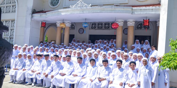 LỄ NHẬP DÒNG VÀ KHÓA HỘI TU HỘI HỌC DÒNG TU CHƠN GIÁC