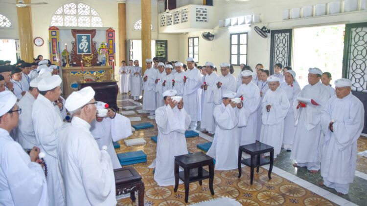 HỘI THÁNH TỔ CHỨC ÔN KIỂM TỨ BỬU PHÁP & THỌ PHONG SẮC PHÁI ĐỐI VỚI KHÓA LỄ SANH NAM NĂM ẤT TỴ