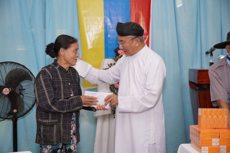 HỘI THÁNH TIẾP TỤC CHƯƠNG TRÌNH CỨU TRỢ ĐẾN ĐỒNG BÀO, ĐỒNG ĐẠO