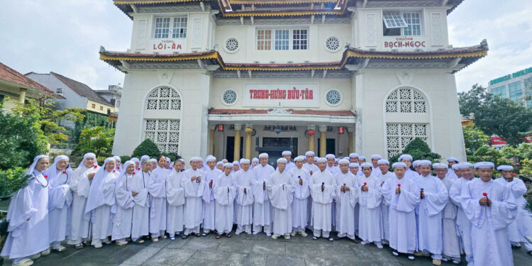 HỘI THÁNH TỔ CHỨC LỄ THỌ PHONG LỄ SANH, HÀNH THIỆN, TÙNG SỸ QUÂN