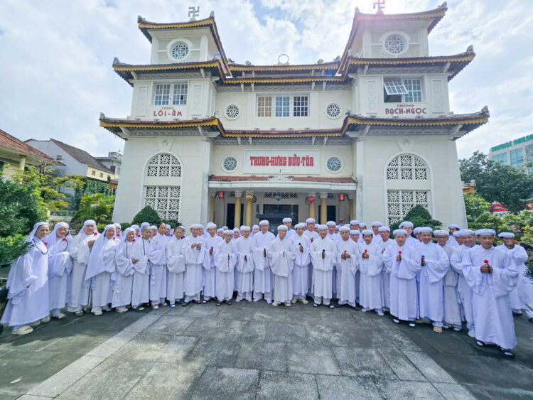 HỘI THÁNH TỔ CHỨC LỄ THỌ PHONG LỄ SANH, HÀNH THIỆN, TÙNG SỸ QUÂN