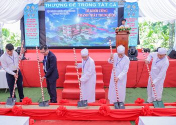 LỄ KHỞI CÔNG XÂY DỰNG NGÔI TAM ĐÀI – HỌ ĐẠO TRUNG HÒA (ĐÀ NẴNG)