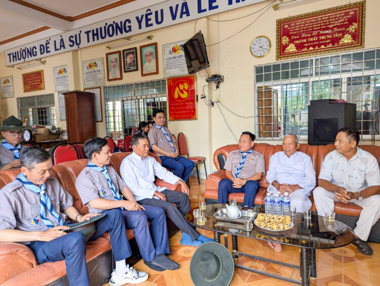 BPTR THĂM VÀ TRAO ĐỔI SINH HOẠT TU HỌC TẠI BÌNH ĐỊNH – GIA LAI – KON TUM