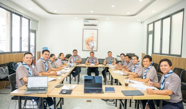 TỔ CHỨC KIỂM TRA CUỐI KỲ VÀ HƯỚNG DẪN LUẬN VĂN TỐT NGHIỆP KHÓA TRUNG CHÂU 1